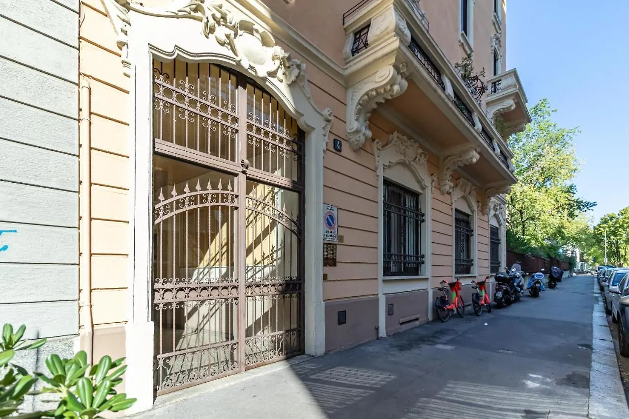 Susi'S House, Milano Via Pinaroli - By Host4U Apartment Milan