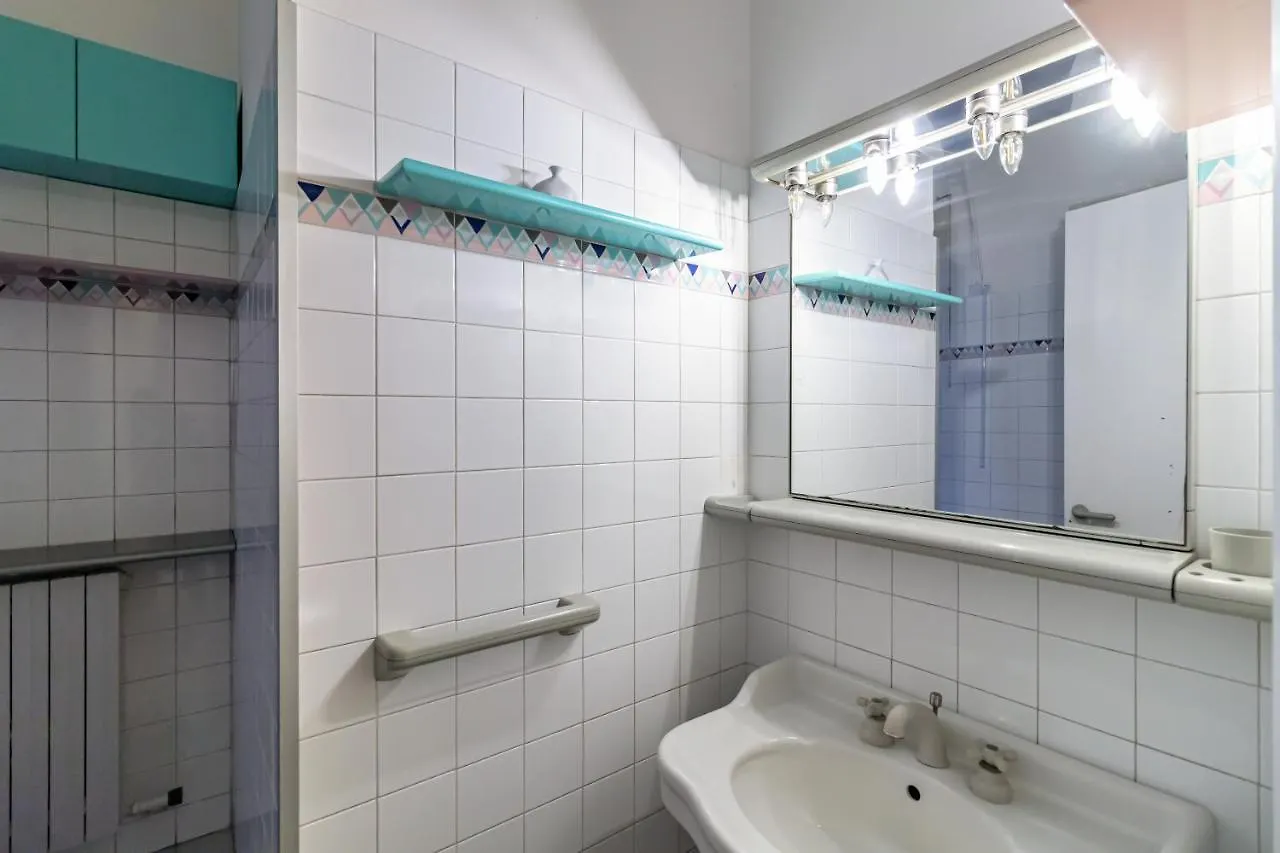 Susi'S House, Milano Via Pinaroli - By Host4U Apartment 0*, Milan Italy